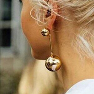 Gold dangle ball earrings N572